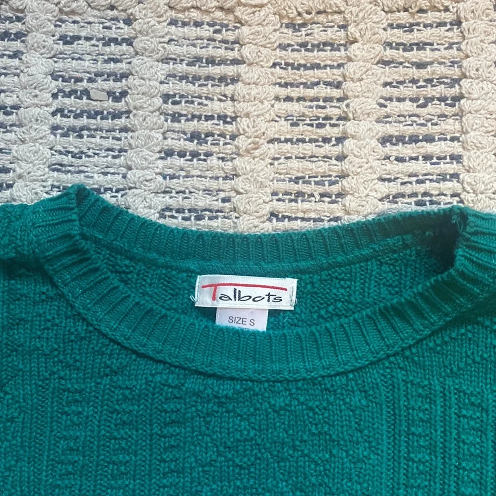 Talbots Sweater - Picture 2 of 2